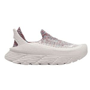 HOKA Restore TC Women’s size 6